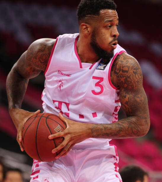 他的故事告 他的故事告