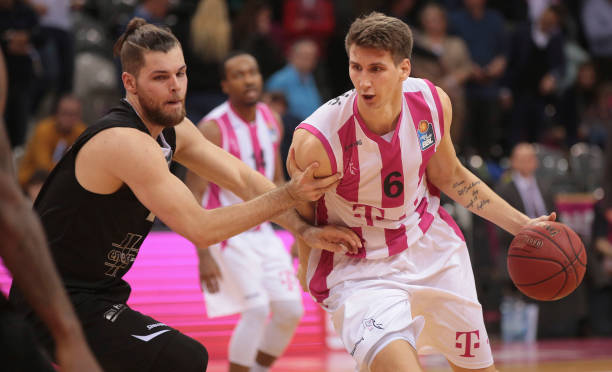 为球迷们带 为球迷们带